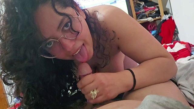Curvy Soccer Fan Edging Challenge: Blowjob Until Argentina Scores