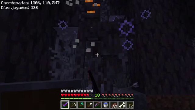 Battling Creaking and Warden in OwlCraft 🦉 Episode 33