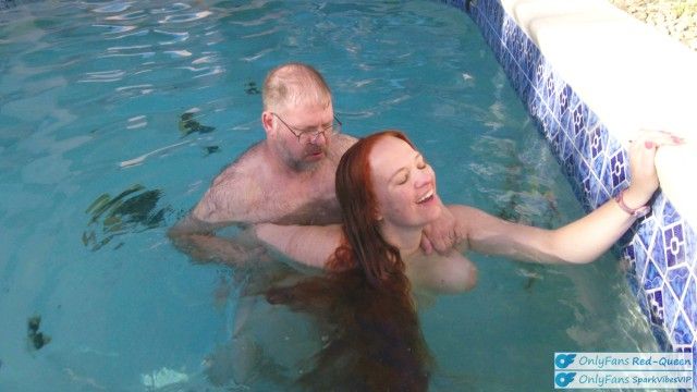 Curvy Redhead MILF Gets Wet Underwater in Pool