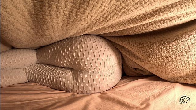 Trapped Under the Covers with My Farty Butt! (Dutch Oven Fun)